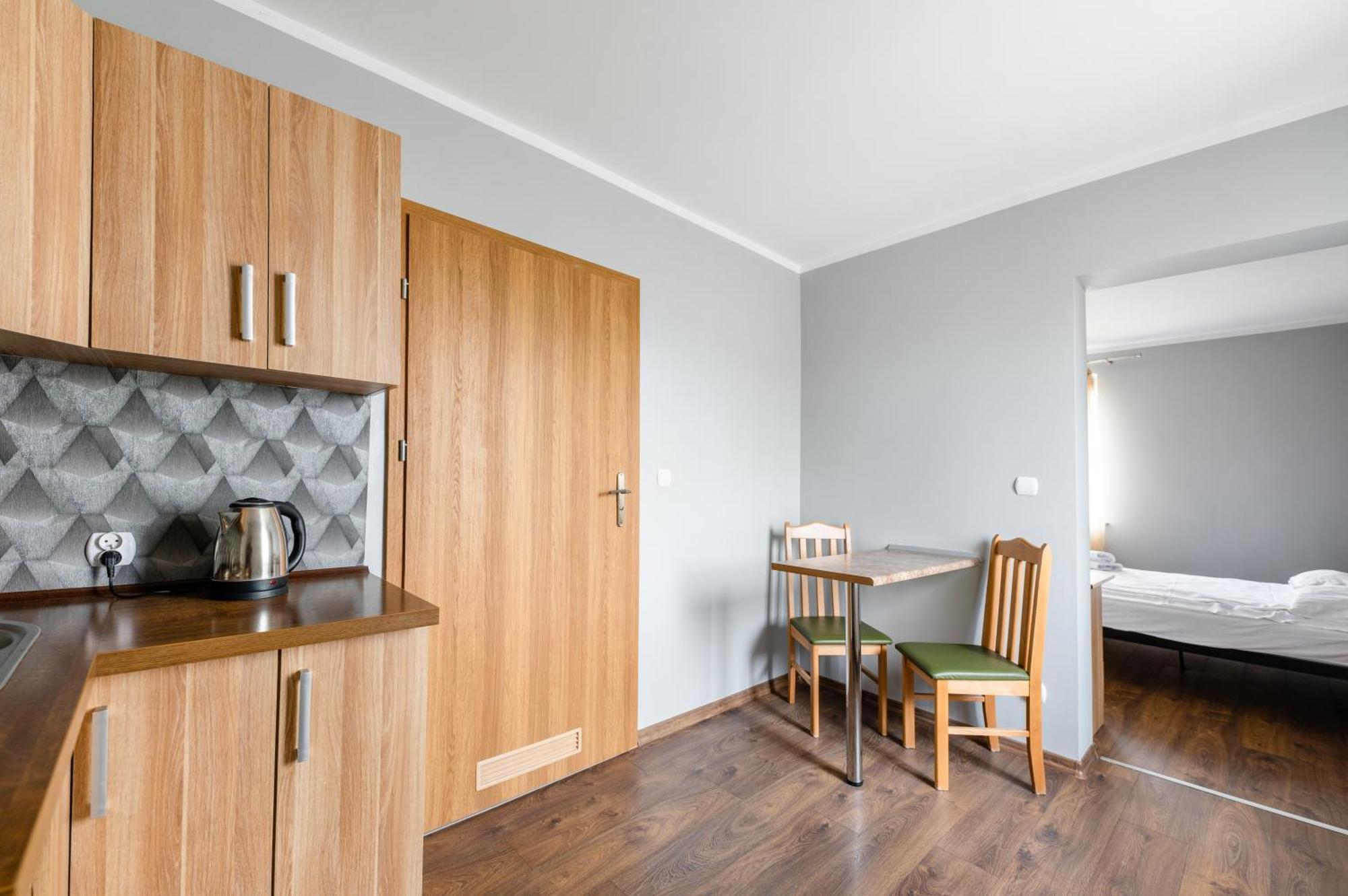 Sleep&Go Bed & Breakfast Lubliniec Eksteriør bilde